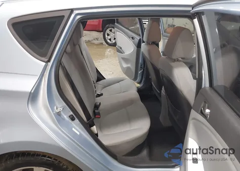 2013 Hyundai Accent Se z USA, uszkodzony, nr VIN KMHCU5AE2DU064303